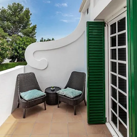 Charming And Modern 3-bedroom Duplex In Aloha Pueblo With Mountain Views * Marbella