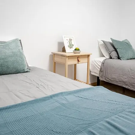 Charming And Modern 3-bedroom Duplex In Aloha Pueblo With Mountain Views Casa de Férias