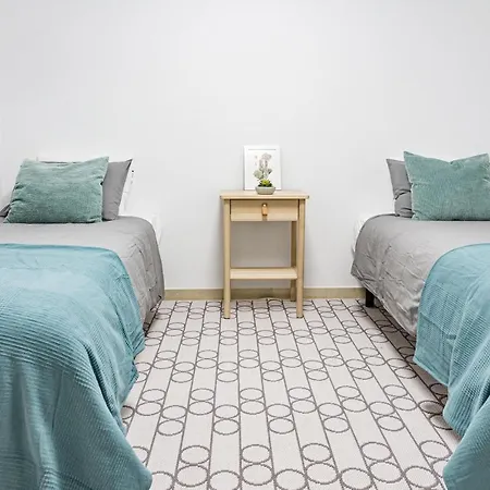 Charming And Modern 3-bedroom Duplex In Aloha Pueblo With Mountain Views Casa de Férias *