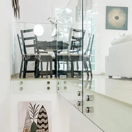 Charming And Modern 3-bedroom Duplex In Aloha Pueblo With Mountain Views بيت للعطل *