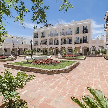 Charming And Modern 3-bedroom Duplex In Aloha Pueblo With Mountain Views