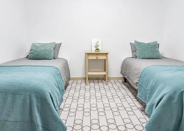 Charming And Modern 3-bedroom Duplex In Aloha Pueblo With Mountain Views בית נופש *