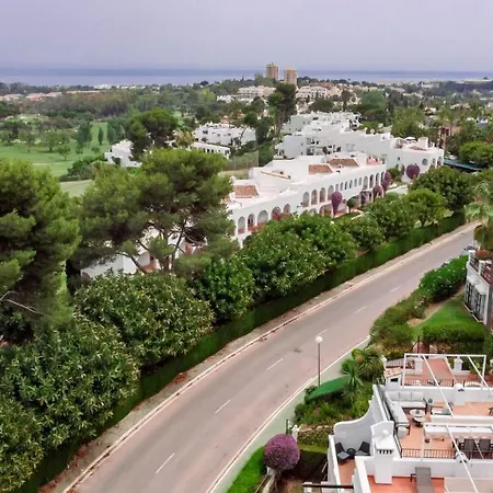 Charming And Modern 3-bedroom Duplex In Aloha Pueblo With Mountain Views *